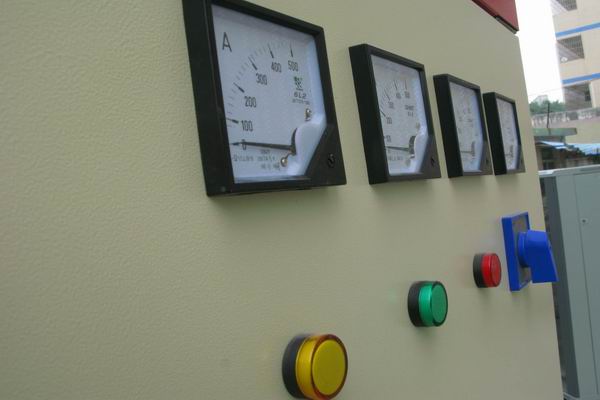 同仁配电柜-3683讲讲配电柜注意事项